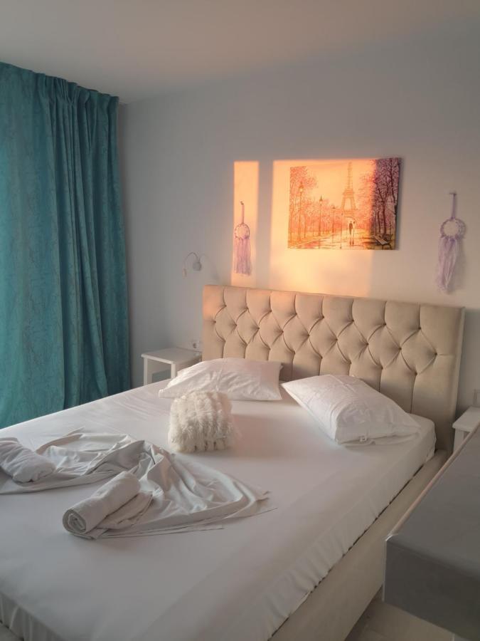 Silia Suites Малиа Экстерьер фото