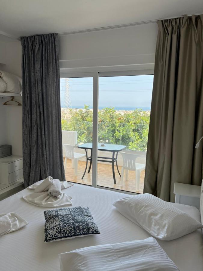 Silia Suites Малиа Экстерьер фото