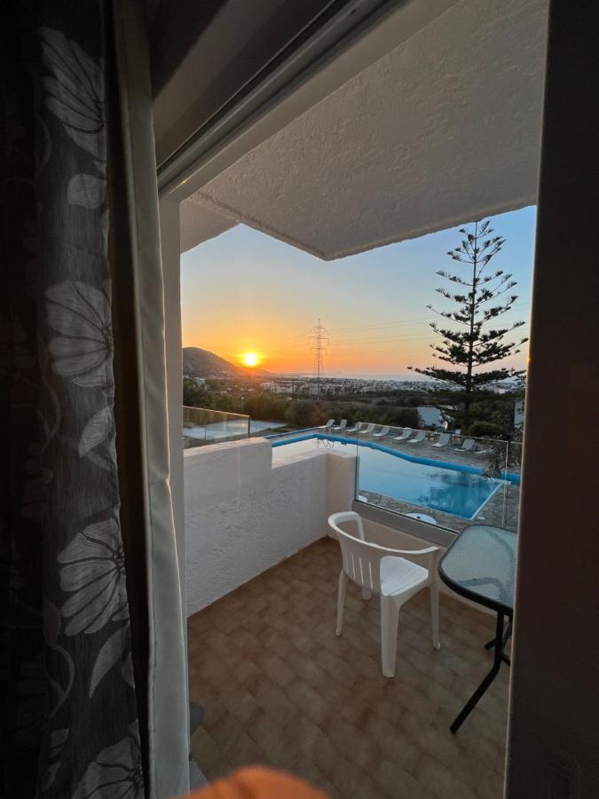 Silia Suites Малиа Экстерьер фото