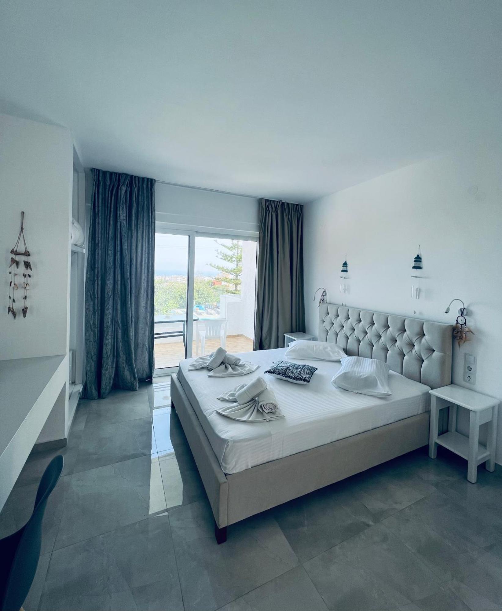 Silia Suites Малиа Экстерьер фото