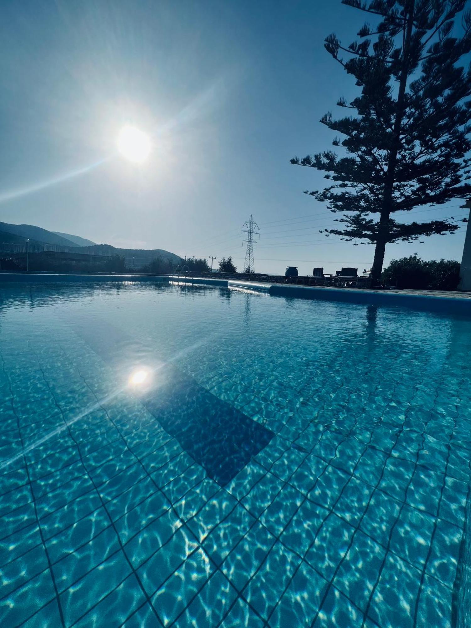 Silia Suites Малиа Экстерьер фото