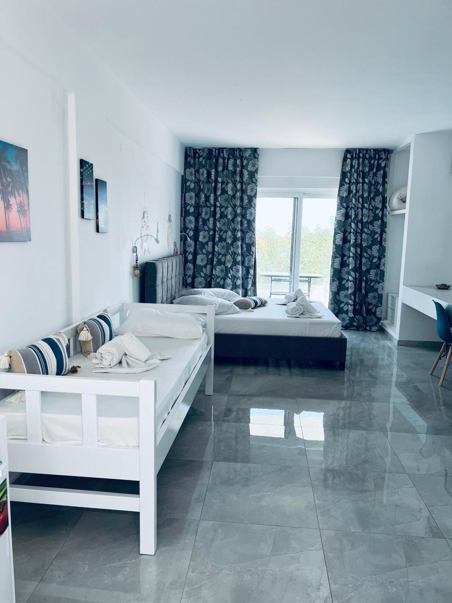 Silia Suites Малиа Экстерьер фото