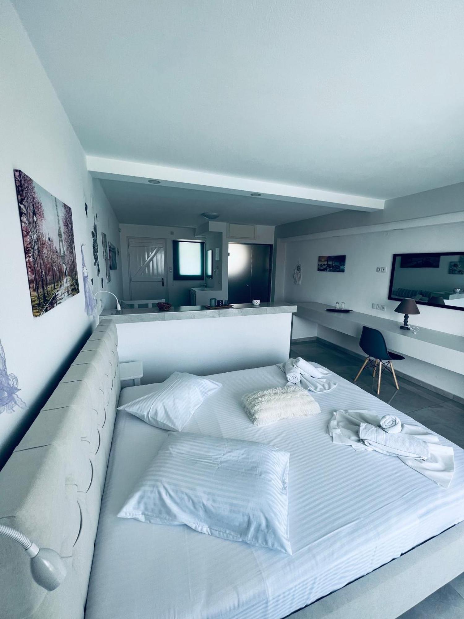 Silia Suites Малиа Экстерьер фото