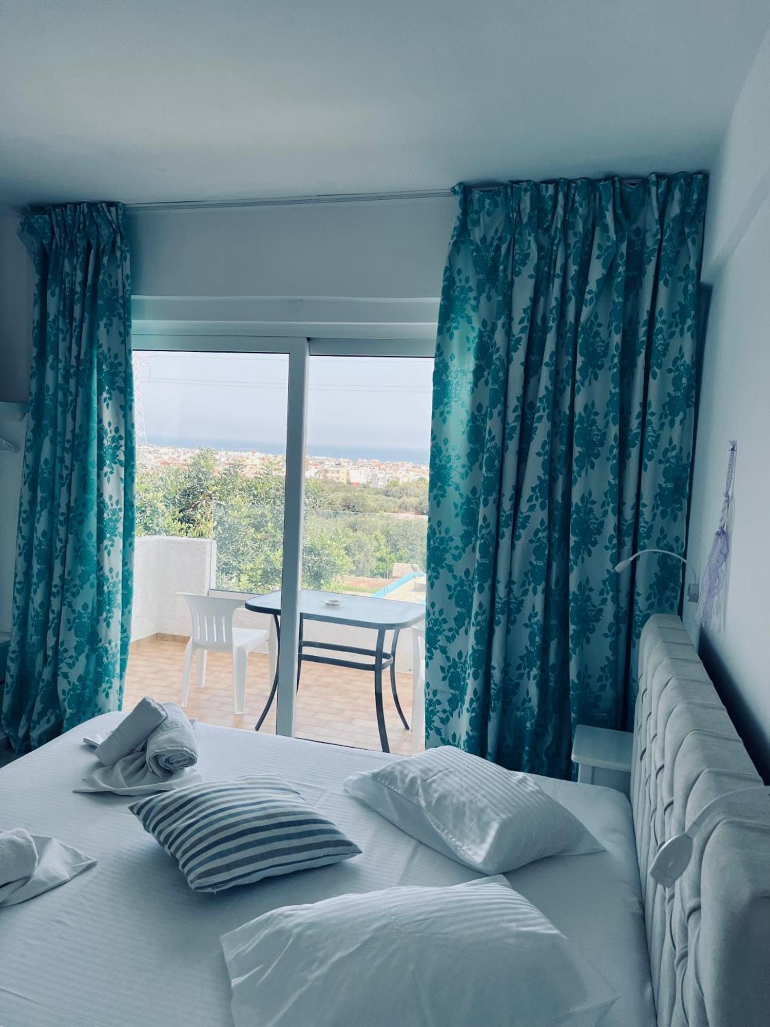 Silia Suites Малиа Экстерьер фото