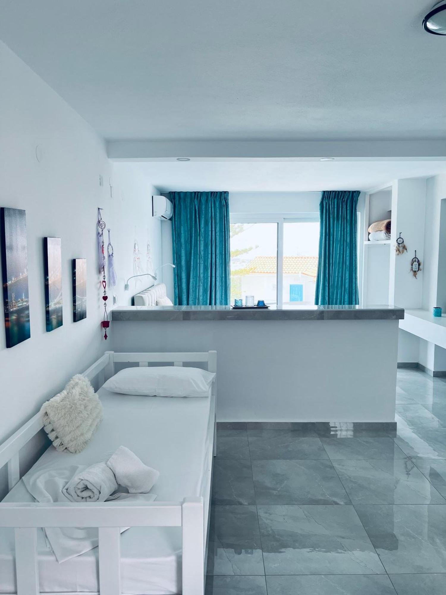 Silia Suites Малиа Экстерьер фото