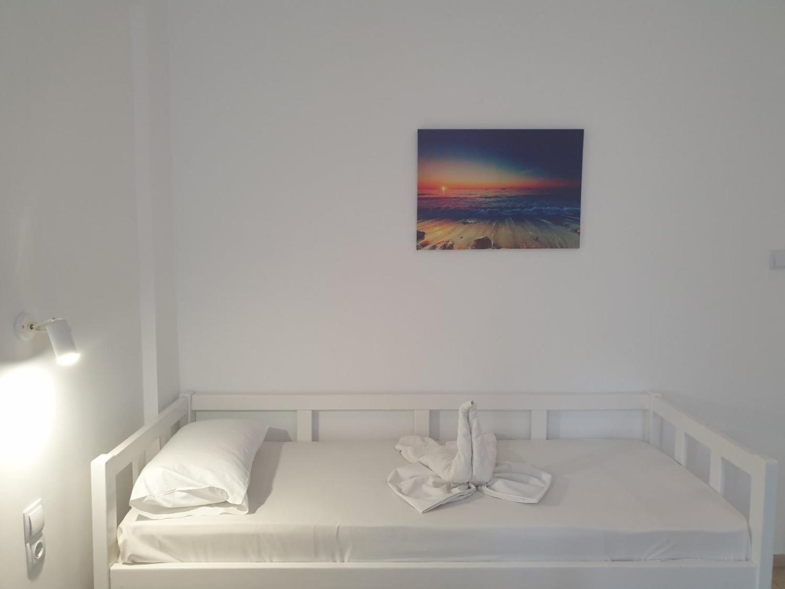 Silia Suites Малиа Экстерьер фото